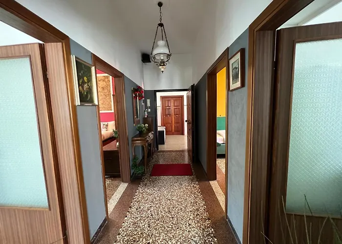 S Marco Full アパート メストレ